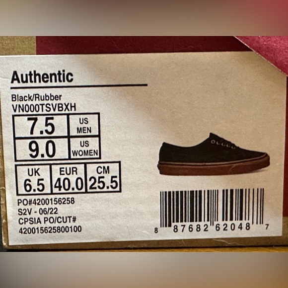 Vans Authentic Heritage low-top shoe Size 7.5/9 - Picture 4 of 5